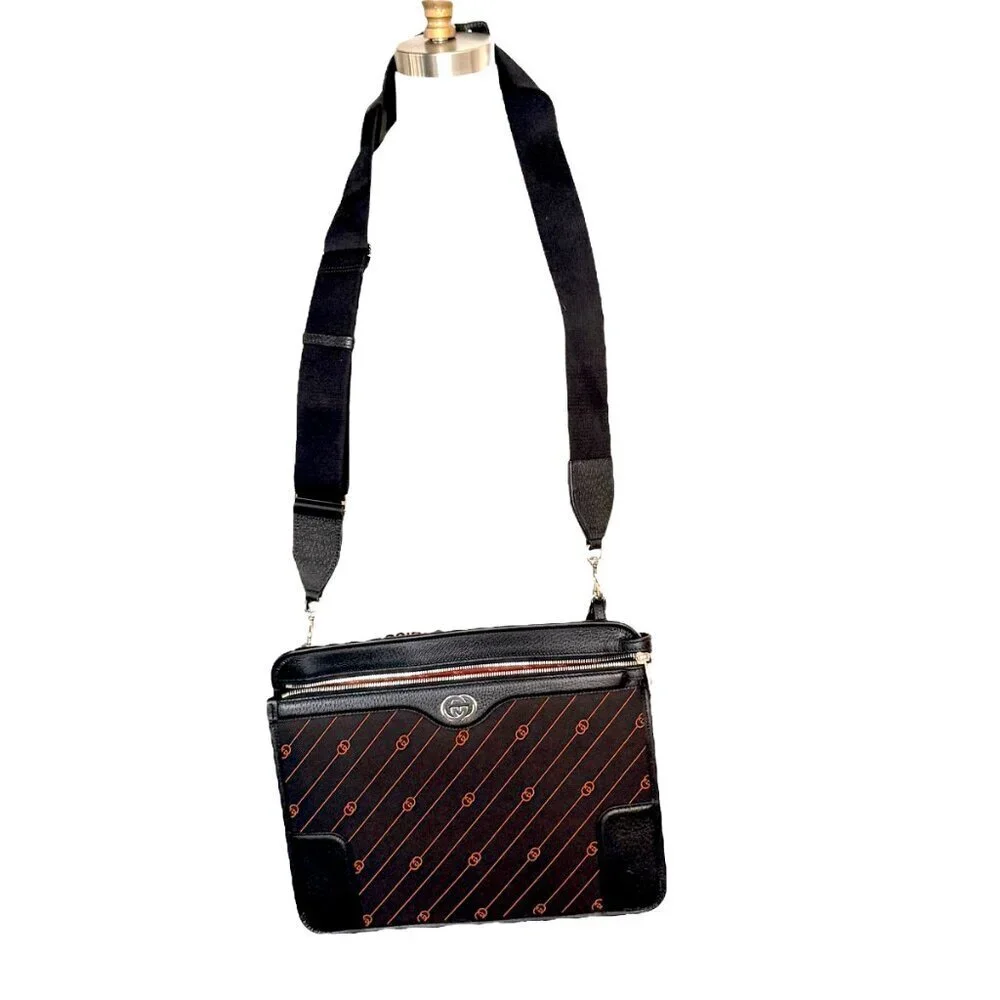 Gucci 752595 Unisex Interlocking Medium GG Messenger Bag‎